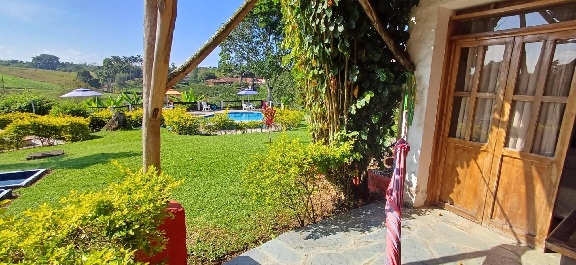Finca Hotel Palmas Frente A Panaca Quimbaya Exteriér fotografie