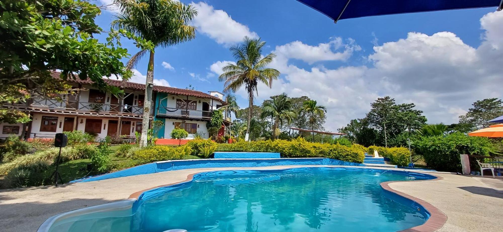 Finca Hotel Palmas Frente A Panaca Quimbaya Exteriér fotografie
