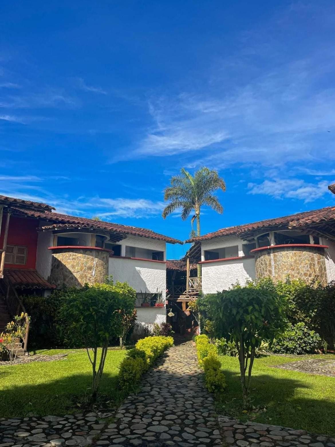 Finca Hotel Palmas Frente A Panaca Quimbaya Exteriér fotografie